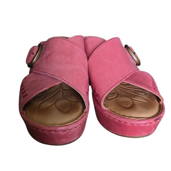 Born Women's Size 7 Pink Soft Leather Open Toe Buckle Wedge Sandals - Picture 2 of 8